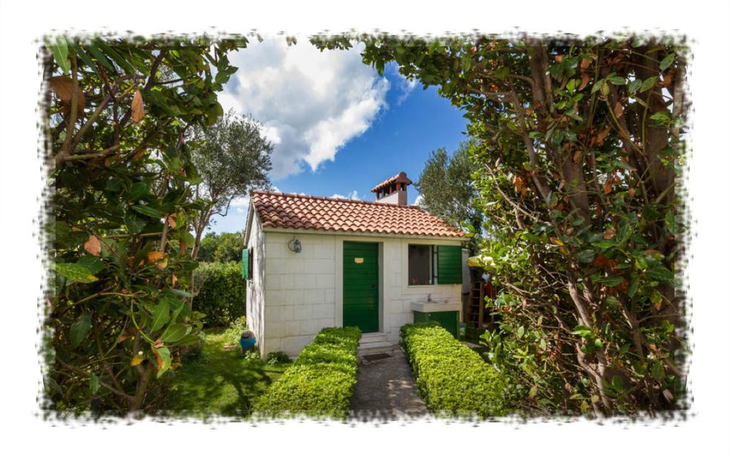 Hostel Oktarin Kaštela Buitenkant foto